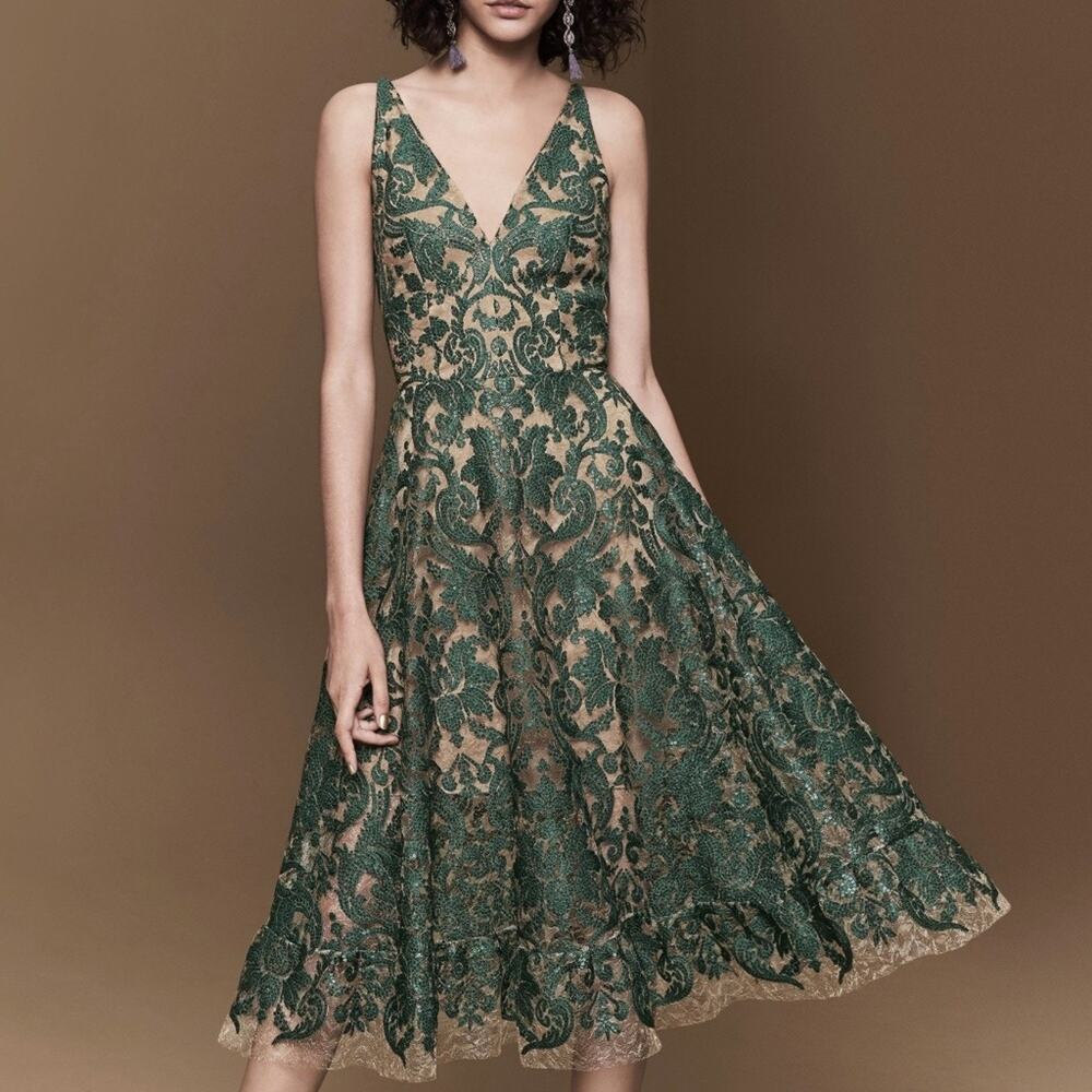 Dress the Population Green & Nude Lace V-Neck A-Line Midi Dress